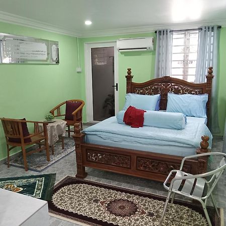 Kuntum Cottage Bed & Breakfast Kampung Tanjung Ipoh Екстер'єр фото