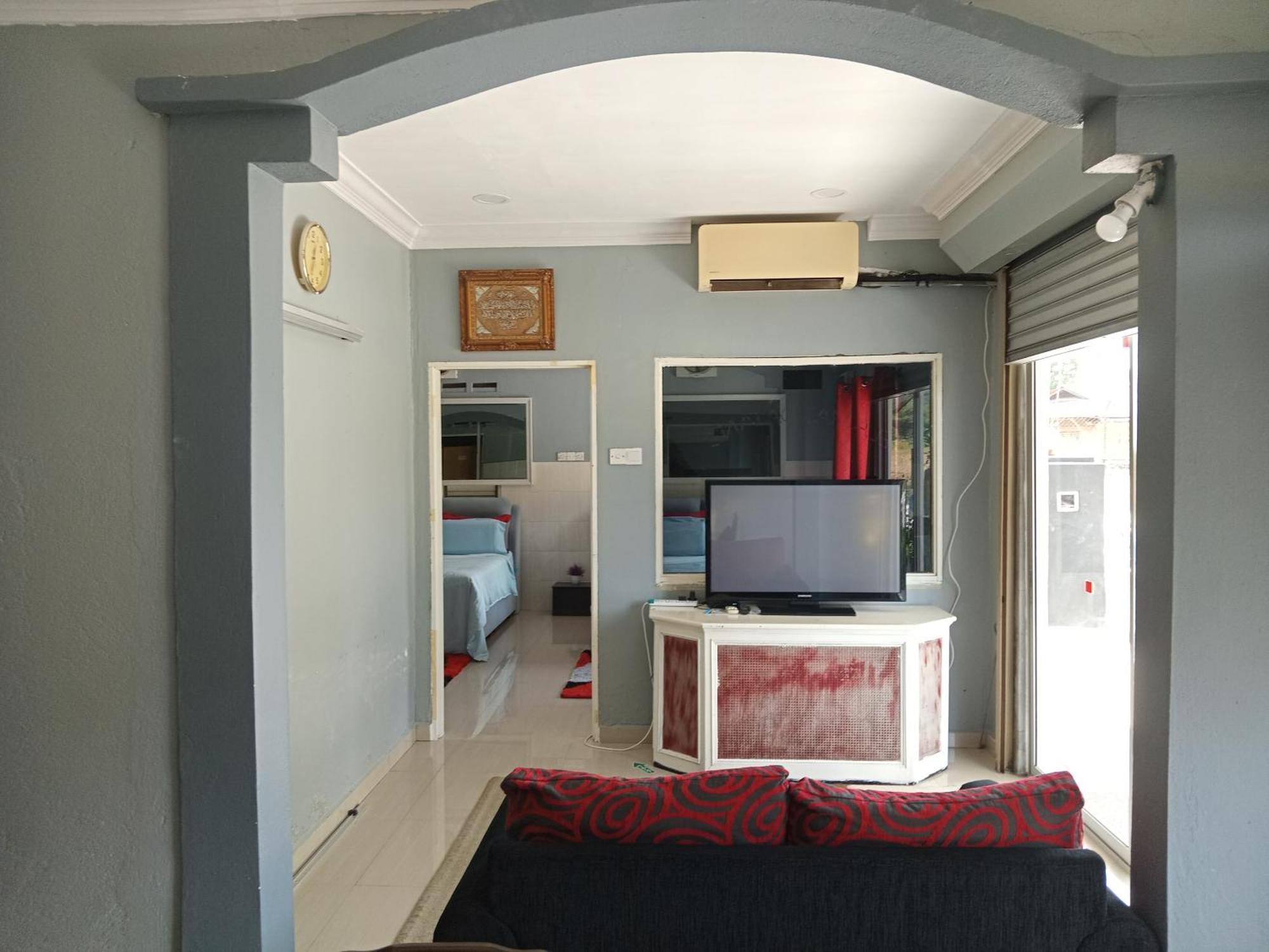 Kuntum Cottage Bed & Breakfast Kampung Tanjung Ipoh Екстер'єр фото